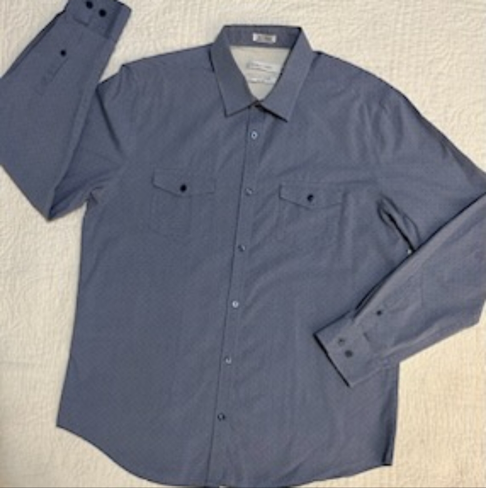 Calvin Klein Button Up Bundle - image 5